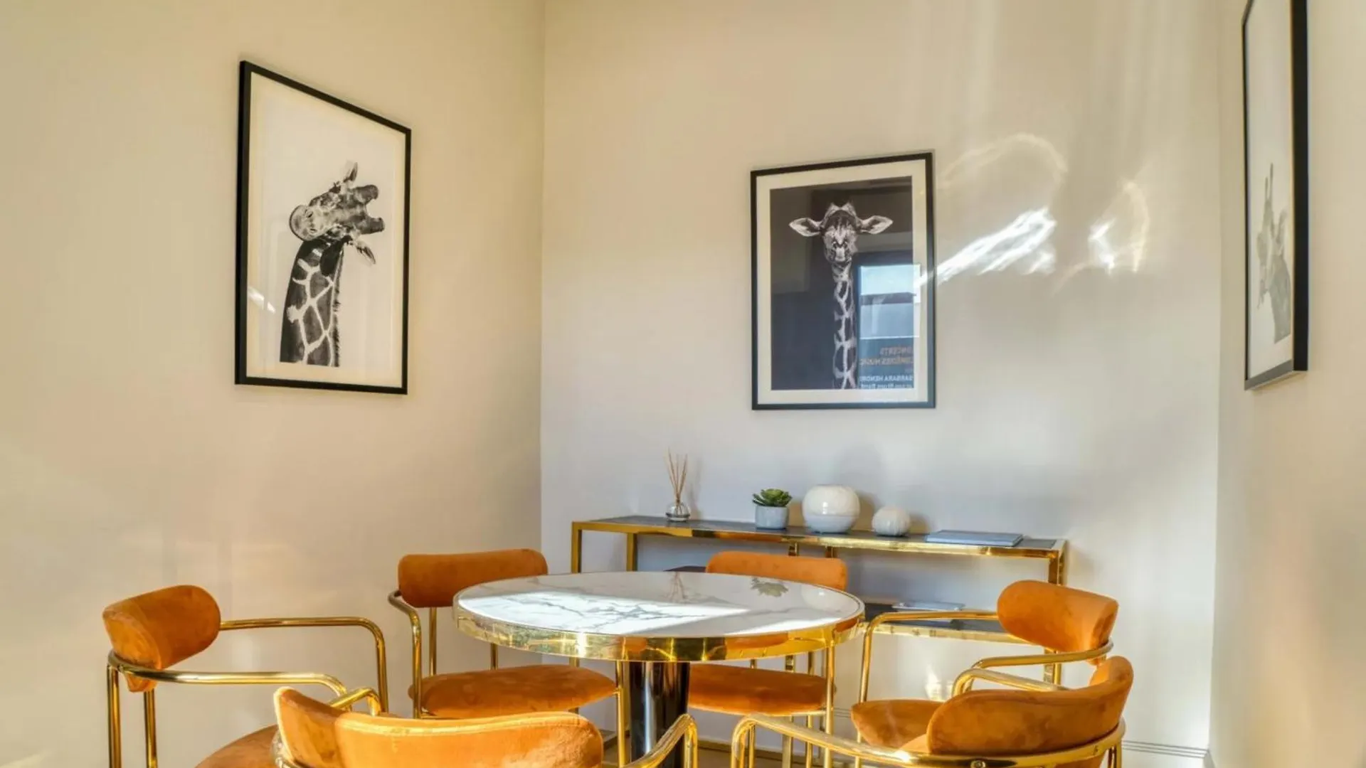 Ref 1392 - Cannes Palais Des Festivals Apartment For Rent France