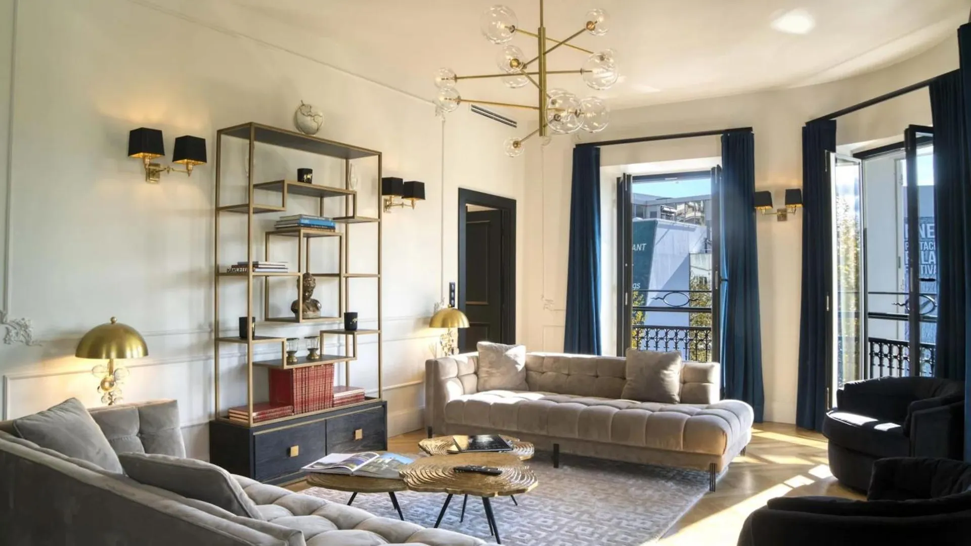 Ref 1392 - Cannes Palais Des Festivals Apartment For Rent